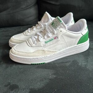 new - reebok club c vintage - EU38.5/women’s 8/men’s 6.5 court sneakers